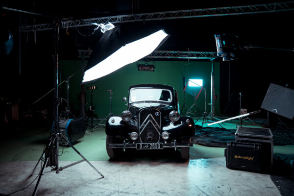 Panaura (7) 1200 W HMI